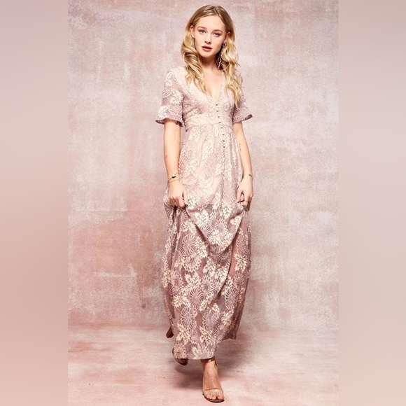 Promesa Dresses & Skirts - Promesa Dusty Lavender Lace Maxi Dress Size XL